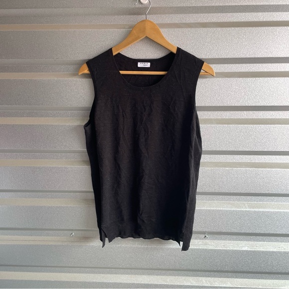 Akris Punto Sweaters - Akris Punto charcoal wool sleeveless sweater tank